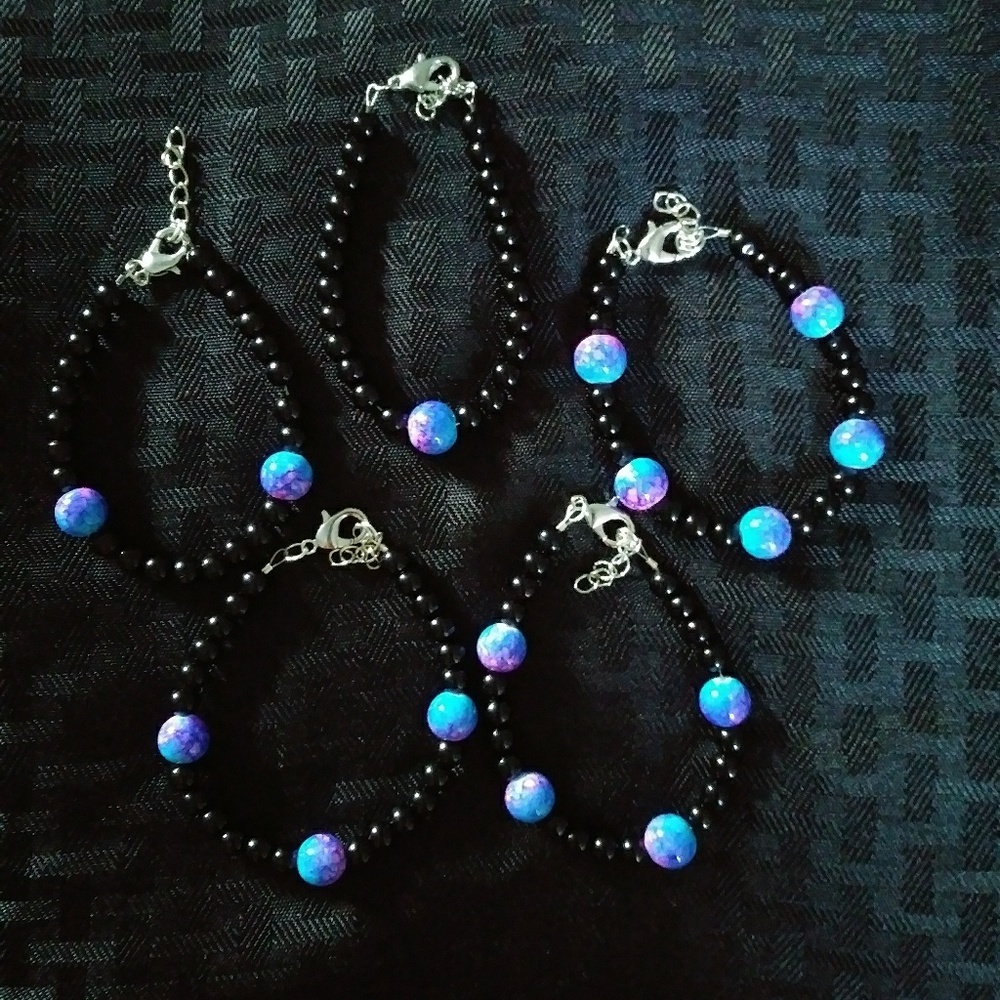 All black bracelet with 1 or multiple color beads